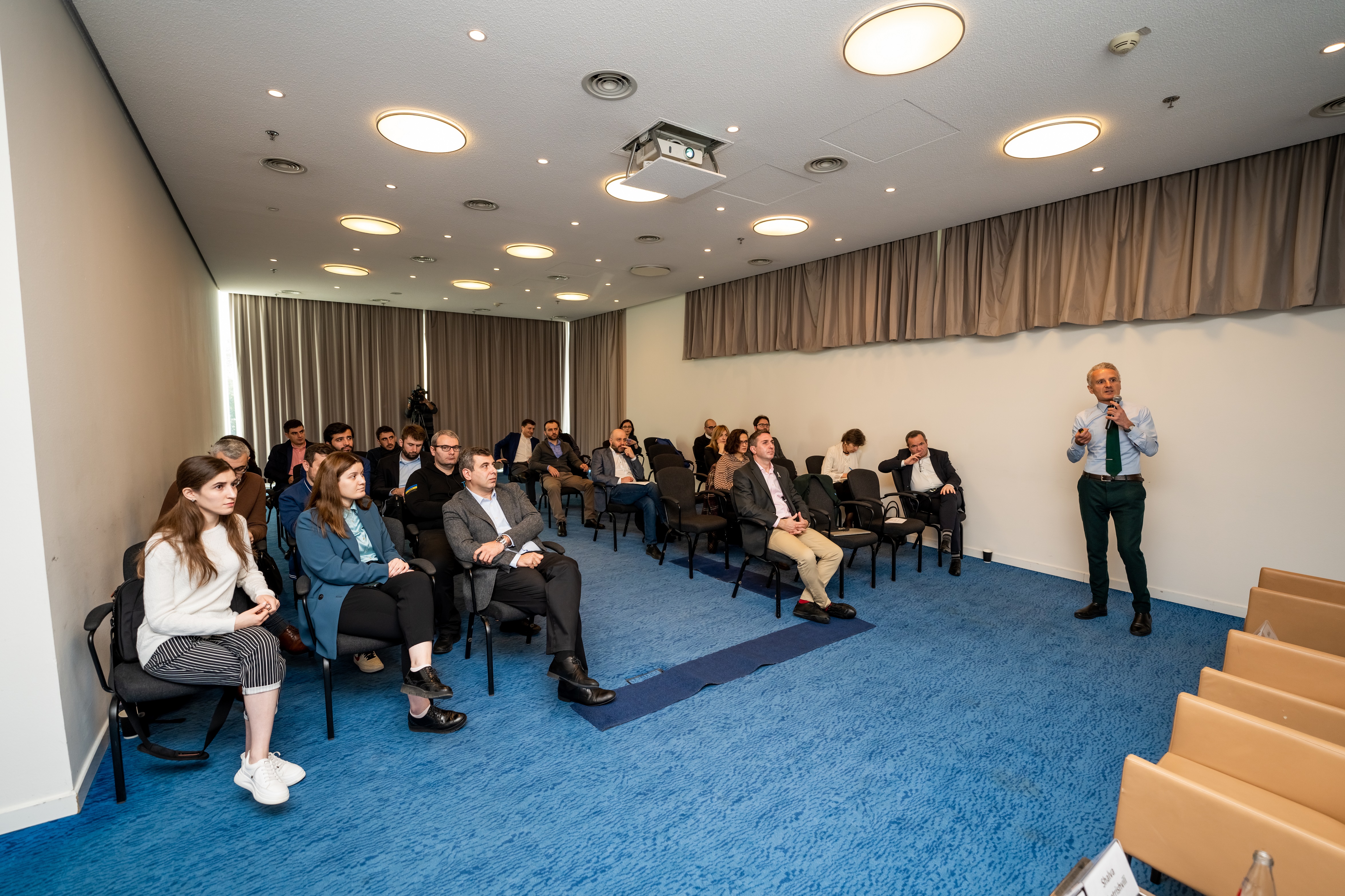 Representatives from the State Audit Office took part in the conference on the 2023 budget