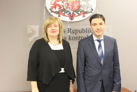 გენერალური აუდიტორი ირაკლი მექვაბიშვილი ლატვიის გენერალურ აუდიტორს ელიტა კრუმინას შეხვდა