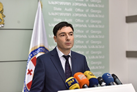 საქართველოს პარლამენტის თავმჯდომარემ, ირაკლი კობახიძემ სახელმწიფო აუდიტის სამსახურში გენერალური აუდიტორი, ირაკლი მექვაბიშვილი წარადგინა