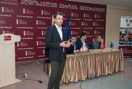 საჯარო აუდიტის ინსტიტუტმა აღმოსავლეთ ევროპის უნივერსიტეტში პრეზენტაცია გამართა