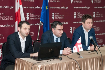 საჯარო აუდიტის ინსტიტუტმა აღმოსავლეთ ევროპის უნივერსიტეტში პრეზენტაცია გამართა